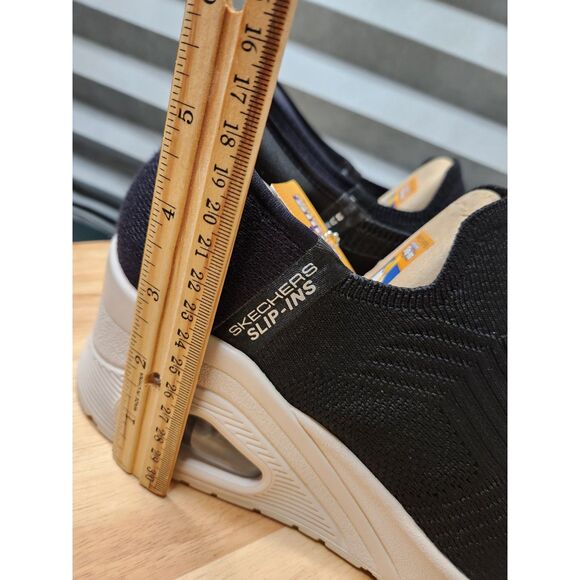 Skechers Slip-Ins Hands Free Women’s Size 11 Black Memory Foam Sneakers - Picture 8 of 11